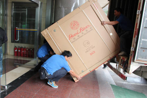 新华钢琴贵重工艺品无忧运